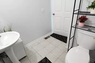 4 Claridge Ct, Bolingbrook, IL 60440 - Photo 13