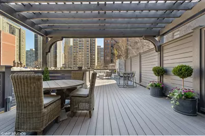 38 E Elm Street, Chicago, IL 60611 - Photo 39