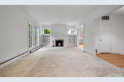 1011 Crain Street, Evanston, IL 60202 - Photo 5