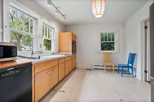 1011 Crain St, Evanston, IL 60202 - Photo 9