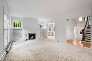 1011 Crain St, Evanston, IL 60202 - Photo 3