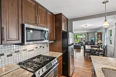 1810 N Ridge Avenue, Arlington Heights, IL 60004 - Photo 13