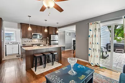 1810 N Ridge Avenue, Arlington Heights, IL 60004 - Photo 9