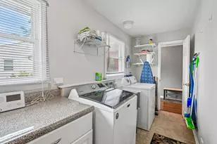 1810 N Ridge Ave, Arlington Heights, IL 60004 - Photo 33