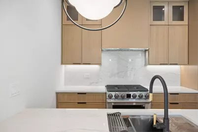 3739 N Clifton Avenue #2, Chicago, IL 60613 - Photo 3
