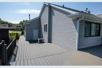 9508 Shore Drive, Machesney Park, IL 61115 - Photo 29