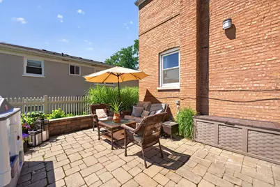 221 N Chester Avenue, Park Ridge, IL 60068 - Photo 21
