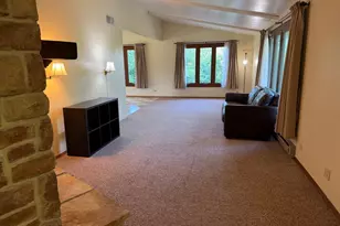 S519 Skyline Dr, Batavia, IL 60510 - Photo 3