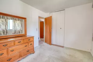 31 Circle Dr W, Montgomery, IL 60538 - Photo 7