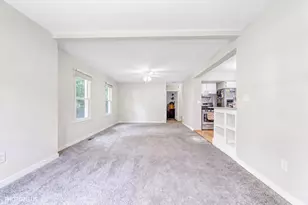126 W 3rd Ave, New Lenox, IL 60451 - Photo 13