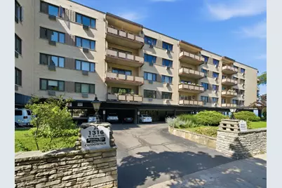 1316 W Fargo Avenue #403, Chicago, IL 60626 - Photo 1