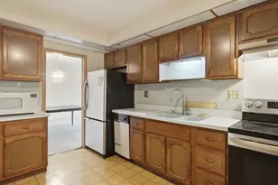 1316 W Fargo Ave, Chicago, IL 60626 - Photo 7