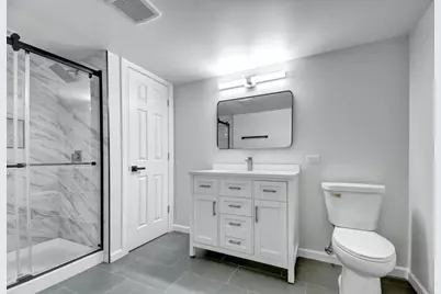 [Address not provided], Worth, IL 60482 - Photo 9