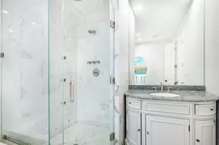 1009 Kings Ln, Glenview, IL 60025 - Photo 19