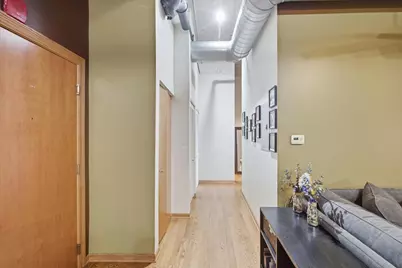 3963 W Belmont Avenue #211, Chicago, IL 60618 - Photo 13