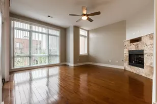 4417 S Indiana Ave, Chicago, IL 60653 - Photo 3