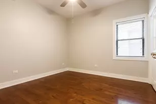 4417 S Indiana Ave, Chicago, IL 60653 - Photo 11
