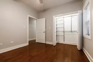 4417 S Indiana Ave, Chicago, IL 60653 - Photo 9
