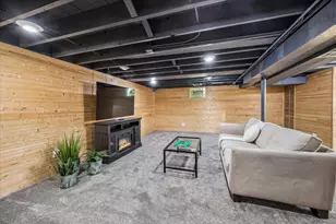 1527 N Wolf Rd, Berkeley, IL 60163 - Photo 13