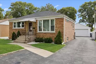 1527 N Wolf Rd, Berkeley, IL 60163 - Photo 1