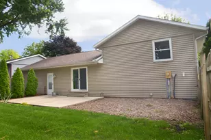 1405 Dakota Dr, Ottawa, IL 61350 - Photo 15