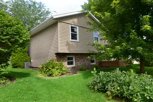 1405 Dakota Dr, Ottawa, IL 61350 - Photo 19
