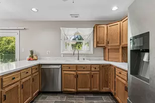 5460 Adeline Pl, Oak Forest, IL 60452 - Photo 7