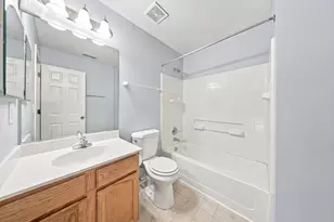 2710 Hoffman St, Plano, IL 60545 - Photo 23