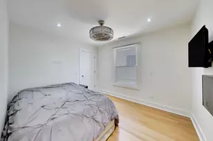 5241 W Dakin St, Chicago, IL 60641 - Photo 19