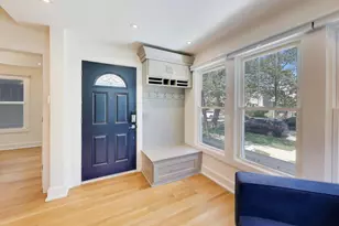 5241 W Dakin St, Chicago, IL 60641 - Photo 5