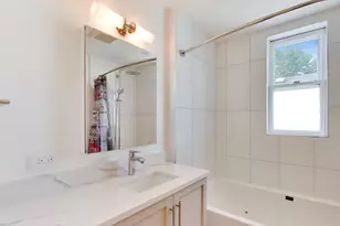 5241 W Dakin St, Chicago, IL 60641 - Photo 31