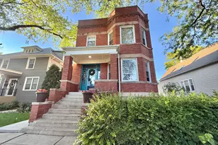 5834 W Dakin St, Chicago, IL 60634 - Photo 1