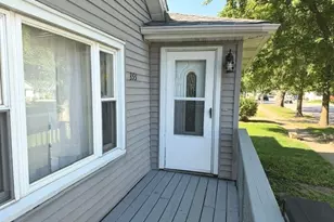 355 N Walnut St, Manteno, IL 60950 - Photo 3