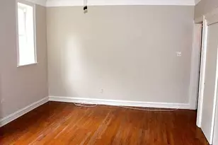 903 W Sunnyside Ave, Chicago, IL 60640 - Photo 3
