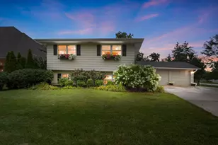 600 Sherman St, Downers Grove, IL 60515 - Photo 3