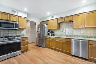 600 Sherman St, Downers Grove, IL 60515 - Photo 7