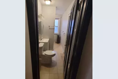 507 W Englewood Avenue #2W, Chicago, IL 60621 - Photo 5