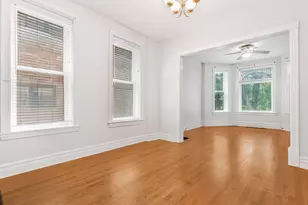 4749 N Long Ave, Chicago, IL 60630 - Photo 5
