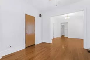 4749 N Long Ave, Chicago, IL 60630 - Photo 7