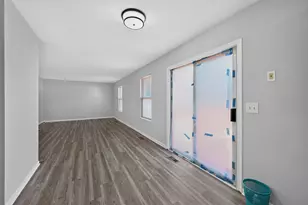 2640 Sycamore Dr, Waukegan, IL 60085 - Photo 13