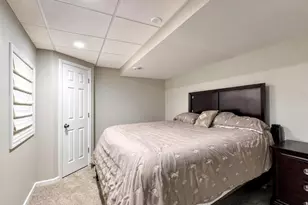 376 Amy Ct, Glen Ellyn, IL 60137 - Photo 33