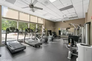 645 N Kingsbury St, Chicago, IL 60654 - Photo 15