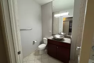 700 N Larrabee St, Chicago, IL 60654 - Photo 21