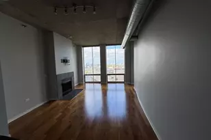 700 N Larrabee St, Chicago, IL 60654 - Photo 7