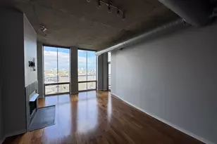 700 N Larrabee St, Chicago, IL 60654 - Photo 9
