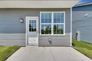 1047 Celebration Drive, Aurora, IL 60504 - Photo 9