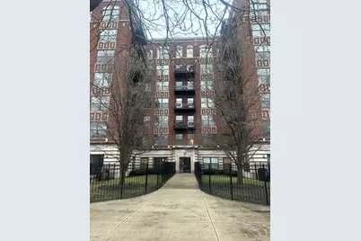 4537 S Drexel Boulevard #203, Chicago, IL 60653 - Photo 1
