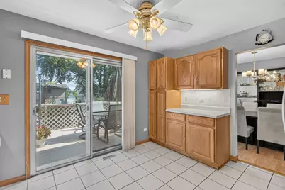 1814 W Catalpa Lane, Mount Prospect, IL 60056 - Photo 9