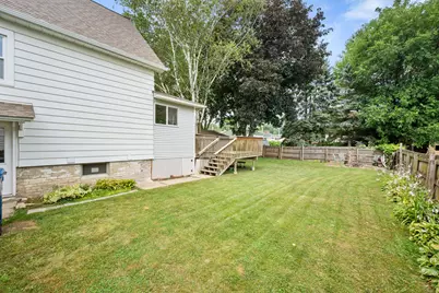 902 N 12th Street, Dekalb, IL 60115 - Photo 23