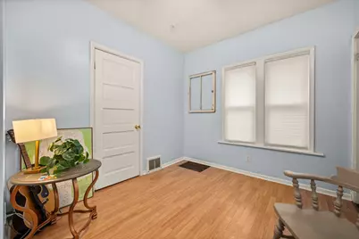 902 N 12th Street, Dekalb, IL 60115 - Photo 15